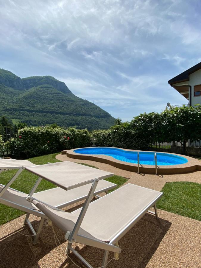 Maison Morandi Spinone Al Lago Exterior foto